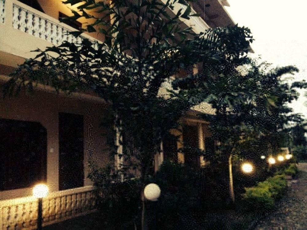 Jungle Sunset Camp Hotel Sauraha Bagian luar foto